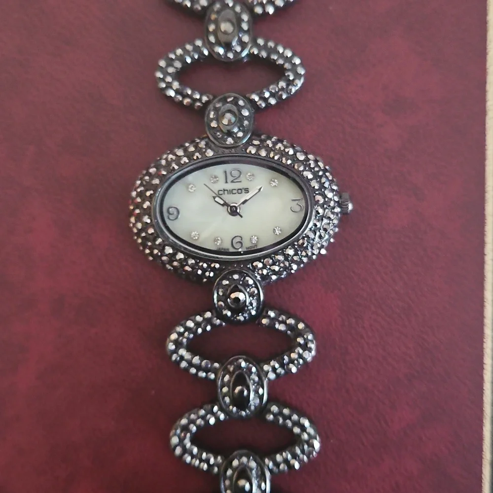 Chico's Charlotte Watch.
